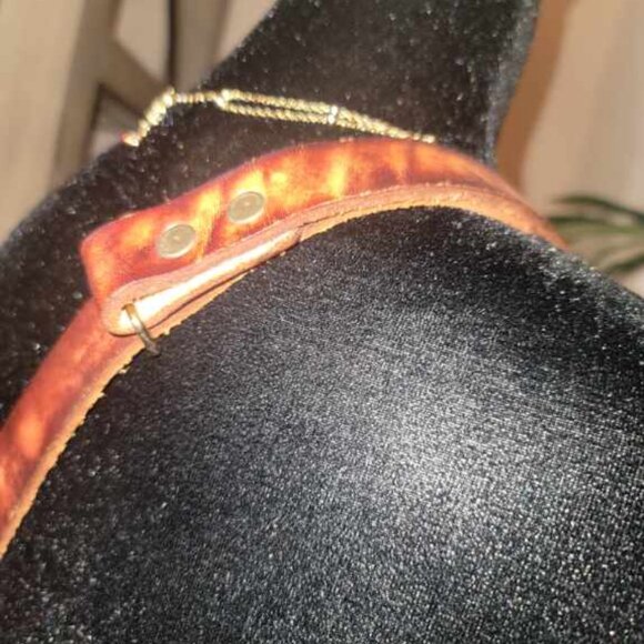 Vintage Maxine Boho Leather Crossbody bag – Rustic Brown Embossed & Hand -stitch - Picture 5 of 10